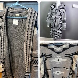 NWT POL sweater Medium cardigan blanket long Southwestern fringe comfy longline